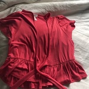 pink flowey tie front shirt